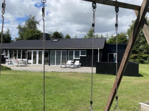 Holiday Home Hallveig - 1-1km from the sea by Interhome, Bogø By